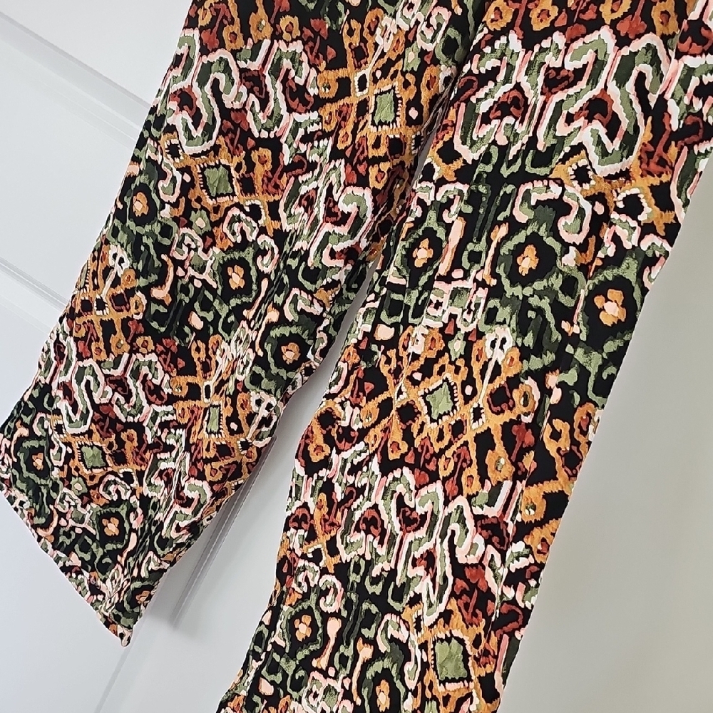 Stylish Multicolor Patterned Women's Pants - Picture 6 of 6